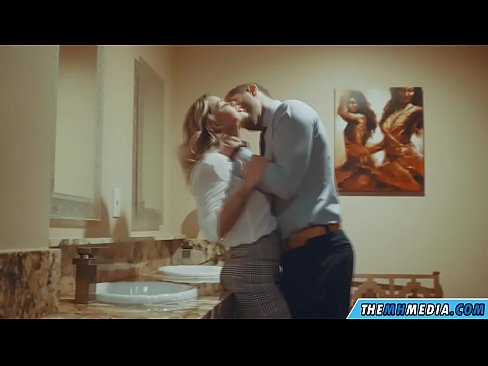 ❤️ ໃນເວລາທີ່ຜິວເນື້ອສີຂາວ busty seduces ທ່ານຢູ່ໃນຫ້ອງນ້ໍາສາທາລະນະ ️❌ ສະຫຼັດ ຢູ່ທີ່ພວກເຮົາ lo.porngifmag-com.ru% ❤